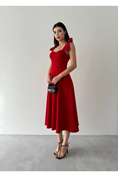 ETİKAFASHION Kalp Yaka Fiyonk Askılı Kloş Midi Ebise