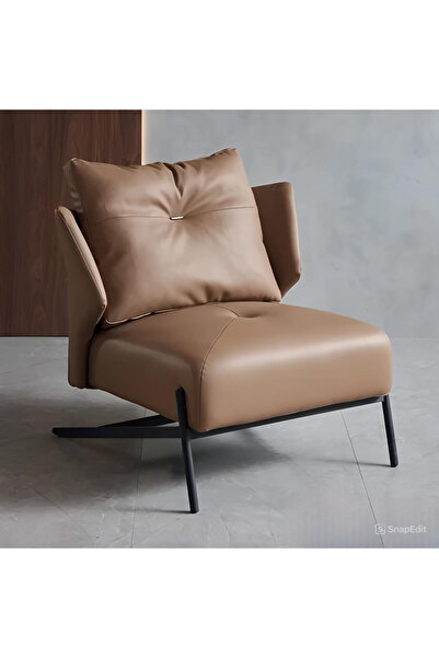 NZONE STORE A distinctive leather chair with a modern and elegant touch.