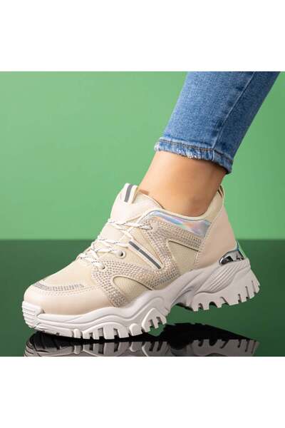 Modlet.ro Teniși bej pentru femei cu talpă groasă și detalii metalice MOD09259