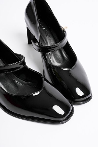Mubiano Clarisse Women's Black Patent Leather Gold Buckle Heeled Shoes (6.5 cm)