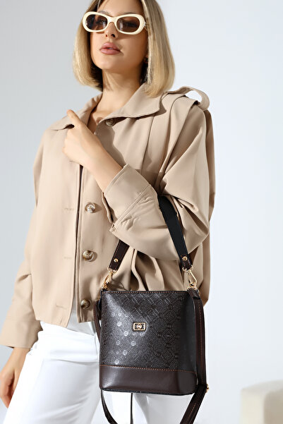 BALANZ حقيبة نسائية بنية اللون مطبوعة على شكل دلو بحزام كتف متقاطع وحقيبة يد