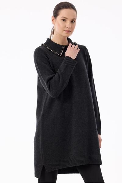 Tığ Triko Yaka İnci Detaylı Triko Tunik ANTRASİT