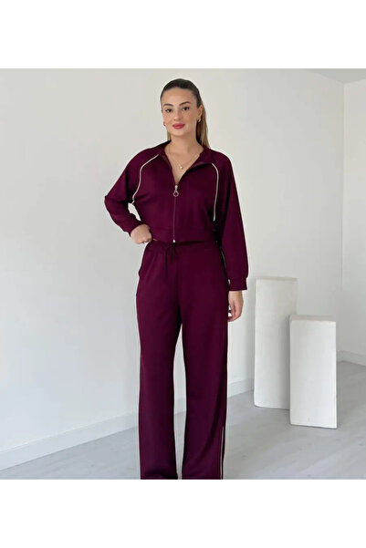 KIREK طقم رياضي نسائي من قماش المودال المخطط