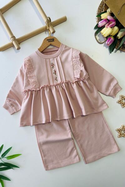 Minigimin Cicileri Costum din bumbac pentru fetiță cu detalii brodate cu flor...