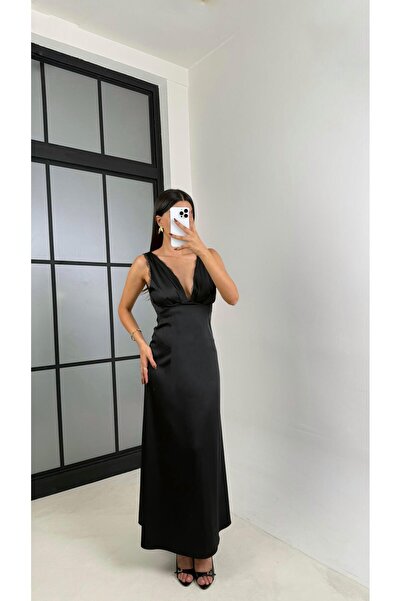 Gaus Black Lace Detailed Satin Dress Gaus-00206