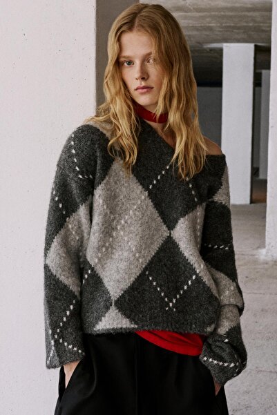 Pull & Bear Diamond jumper