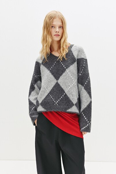 Pull & Bear Diamond jumper