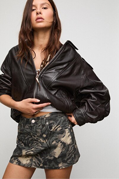 Stradivarius D62 desenli şort etek