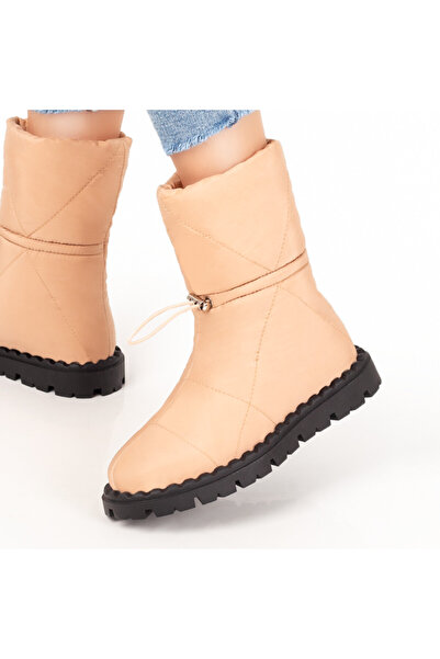 Modlet.ro Women's beige quilted boots MOD07679