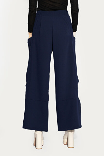 Antonia M Wide-leg pants with pockets