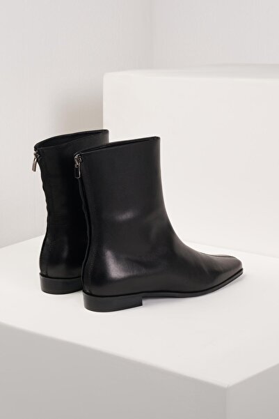 Beauty Omelette Siyah Kare Burun Deri Bot