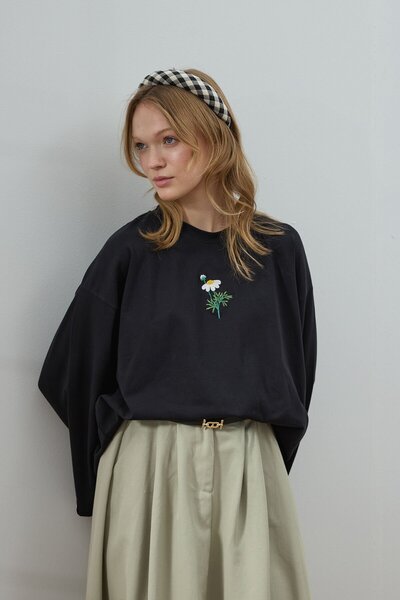 Ceylan Otantik Black Embroidered Bodysuit