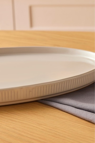 Karaca Massimo Kayık Tabak Krem 31 cm