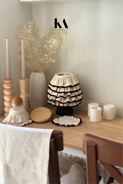 KaiAtelier Keten Nakışlı Kablosuz Masa Lambası / Mat Siyah Ayak