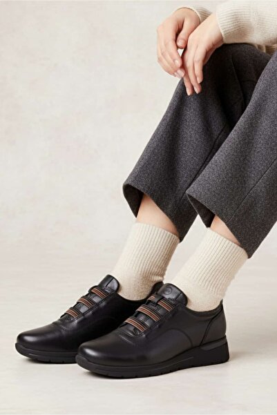 Mammamia Kadın Deri Lastikli Ayakkabı D25KA-3545