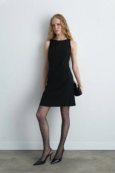Gusto Krep Jile Dress - Black