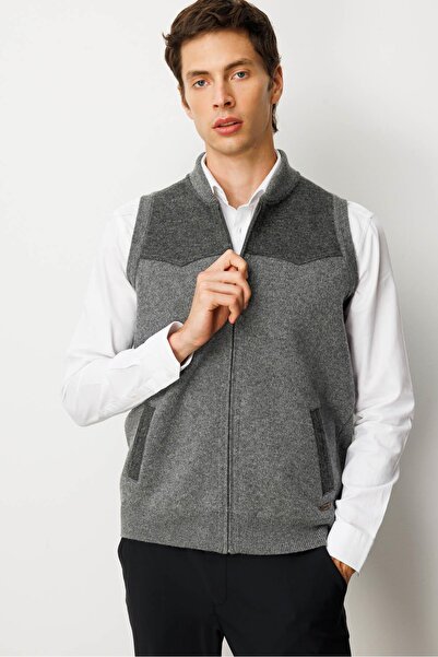 Desen Triko Men's Judge Collar Felt Wool Vest with Chest and Pocket Details Smoked