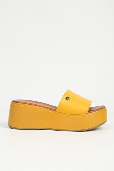 Pierre Cardin Women's Yellow Slippers