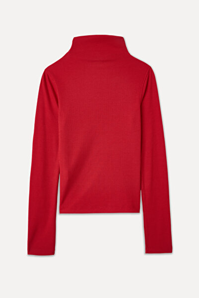 Mudo Stand-Up Collar Fitted Bluse