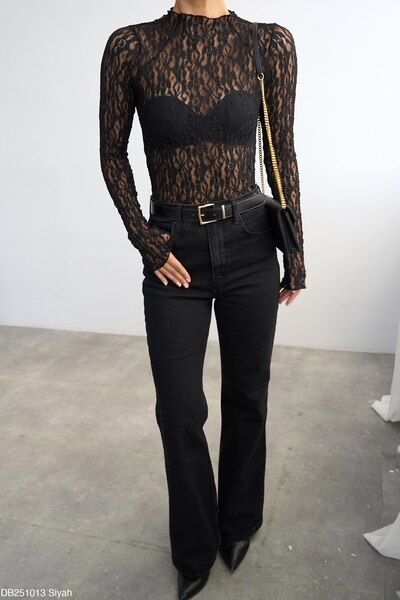 Haticepalas Kadın Siyah Dik Yaka Transparan Dantelli Bluz