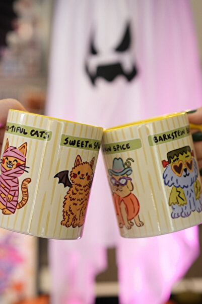 Hello Melody Design Halloween Cats Mug - Halloween Themed Digital Printed Gift 330Cc