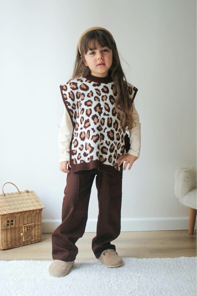 NURTOPU Girl's Three-Piece Set: Top Knitwear, Long-Sleeved Inner Layer, Linen Pants, Seasonal.