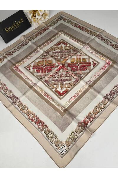 Levidor Twill Silk Scarf 02