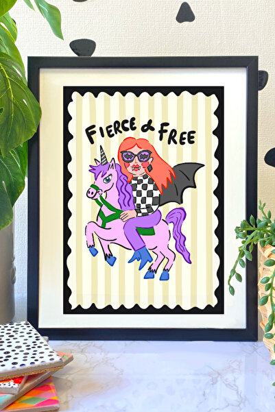 Hello Melody Design Εκτύπωση «FIERCE AND FREE» για το HALLOWEEN από τη συλλογ...