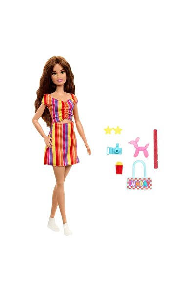 Barbie Karnival Bebeği ve Aksesuarları JFL59