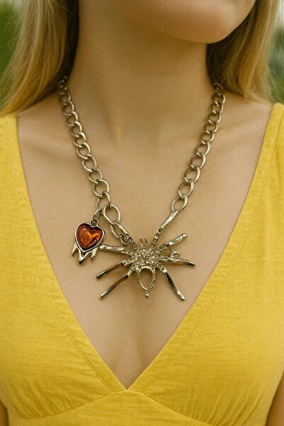 Herşey Nota Gothic Spider and Heart Figured Unisex Necklace – Eye-Catching De...