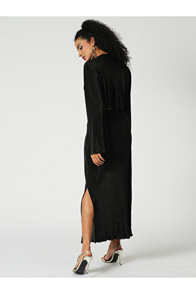 Globus By Styli Black Accordion Pleats Crop Top and Skirt Co-Ords