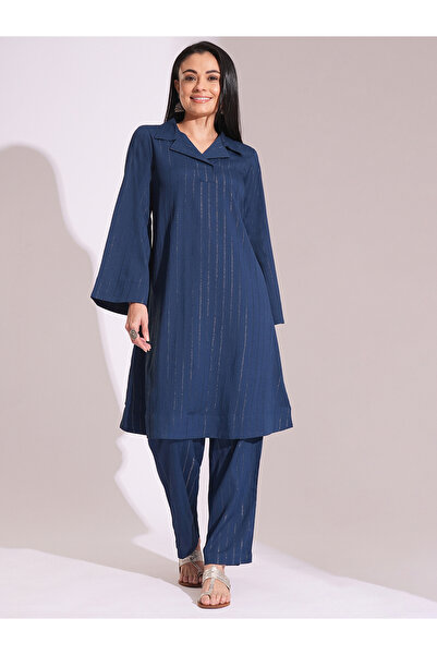 Globus By Styli Blue Shimmer Woven Design Kurta and Straight Pants Workwear Set