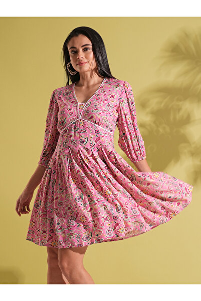 Globus By Styli Pink Paisley Print Pleated Fusion Mini Dress