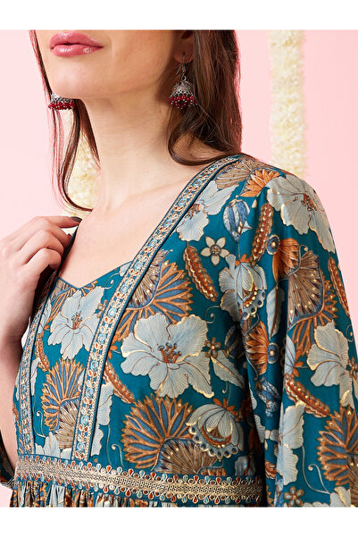 Globus By Styli Green Foil Floral Print Fusion Maxi Dress