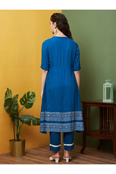 Globus By Styli Blue Yoke Printed Round Neck Kurta and Trousers Set