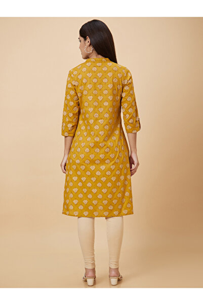 Globus By Styli Women Mustard Printed Straight Kurta