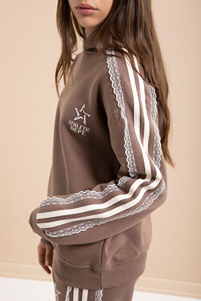 Cansın Mini Καφέ 3-κλωνο σετ φόρμας με κουκούλα για κορίτσια με λεπτομέρεια από δαντέλα 22721