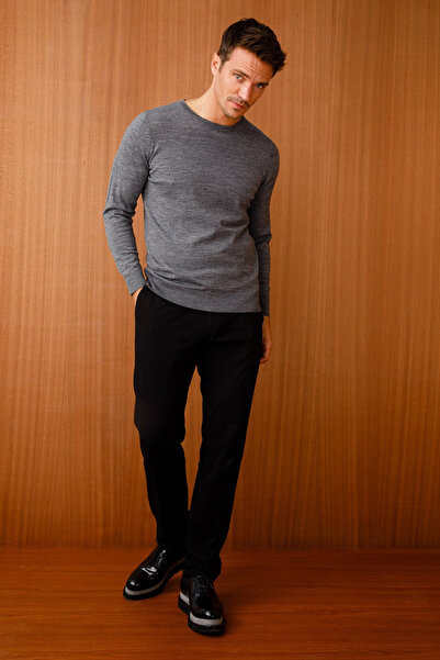 Desen Pulover de tricotat subțire pentru bărbați, cu gâtul în formă de O