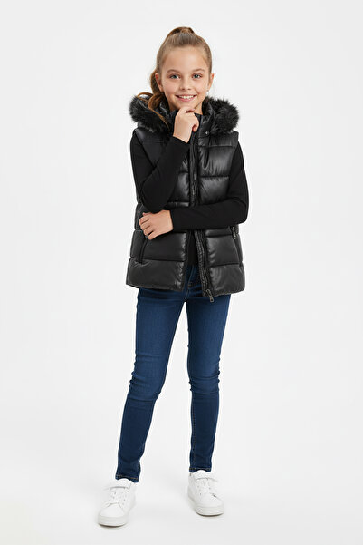 Go Veform Girls' Vest with Fur Hood and Fiber Filling Inside