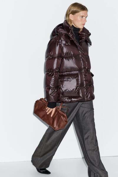 Massimo Dutti Kapüşonlu kısa su itici şişme mont