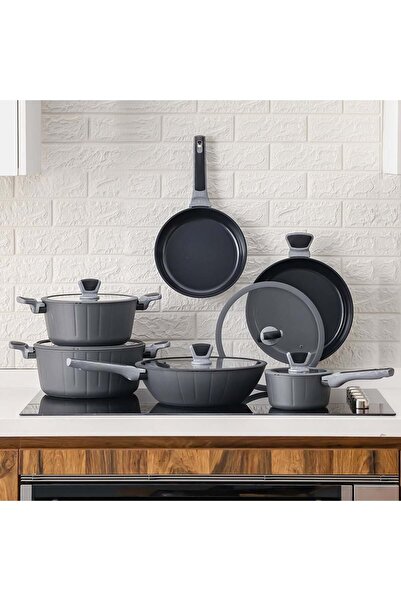 Danube Home Chef's Delight 9-Piece Non-Stick Cookware Set – Durable Heat-Resi...