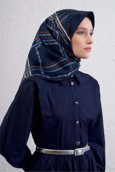 Armine وشاح سيرا من الحرير الخالص 9407 - 83 نمط مختلط باللون الأزرق الداكن