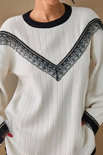 Cemre Life Women's White Black Lace Detailed Knitwear Double Set