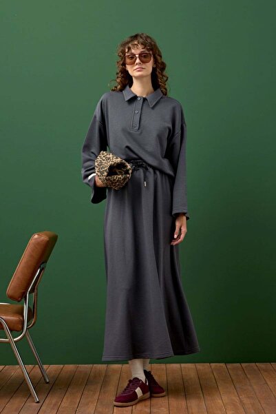 Ceylan Otantik Anthracite 3 Thread Neckline Bodysuit & Skirt Set