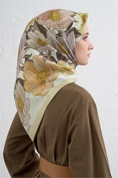 Armine Eșarfă din mătase pură Sura 9403 - 38 galben cu model mixt