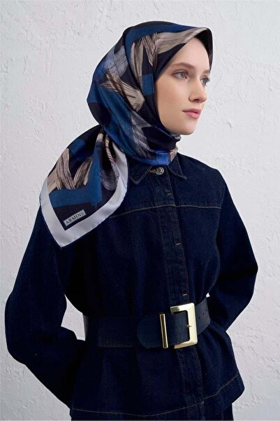 Armine Eșarfă Sura din mătase pură 9413 - 31 Bleumarin cu model mixt