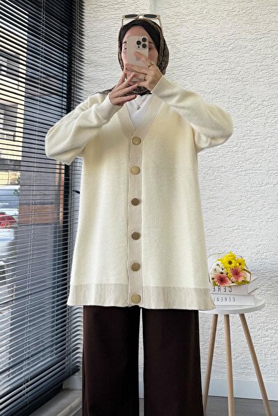 MELEK ARAZ Önden Düğmeli Yumoş Kadın Hırka – Ekru