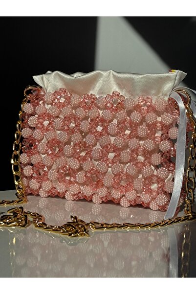 begüm jewelery PEMBE BÖĞÜRTLEN VE PARLAK TAŞLARLA BİRLEŞTİRİLMİŞ ÇİÇEK MODEL TASARIM EL ÇANTASI
