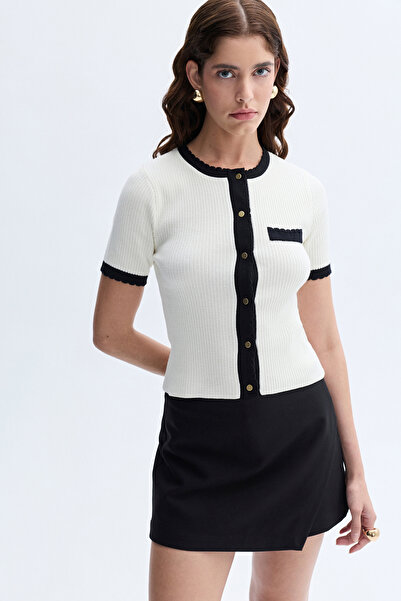 Mudo Crew Neck Short Sleeve Cardigan