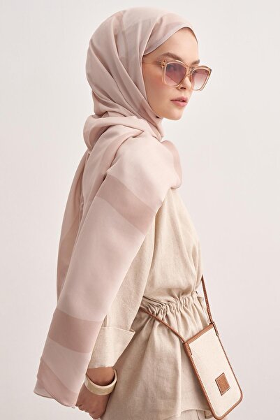 carell Linea Beige Monogram Floş Shawl